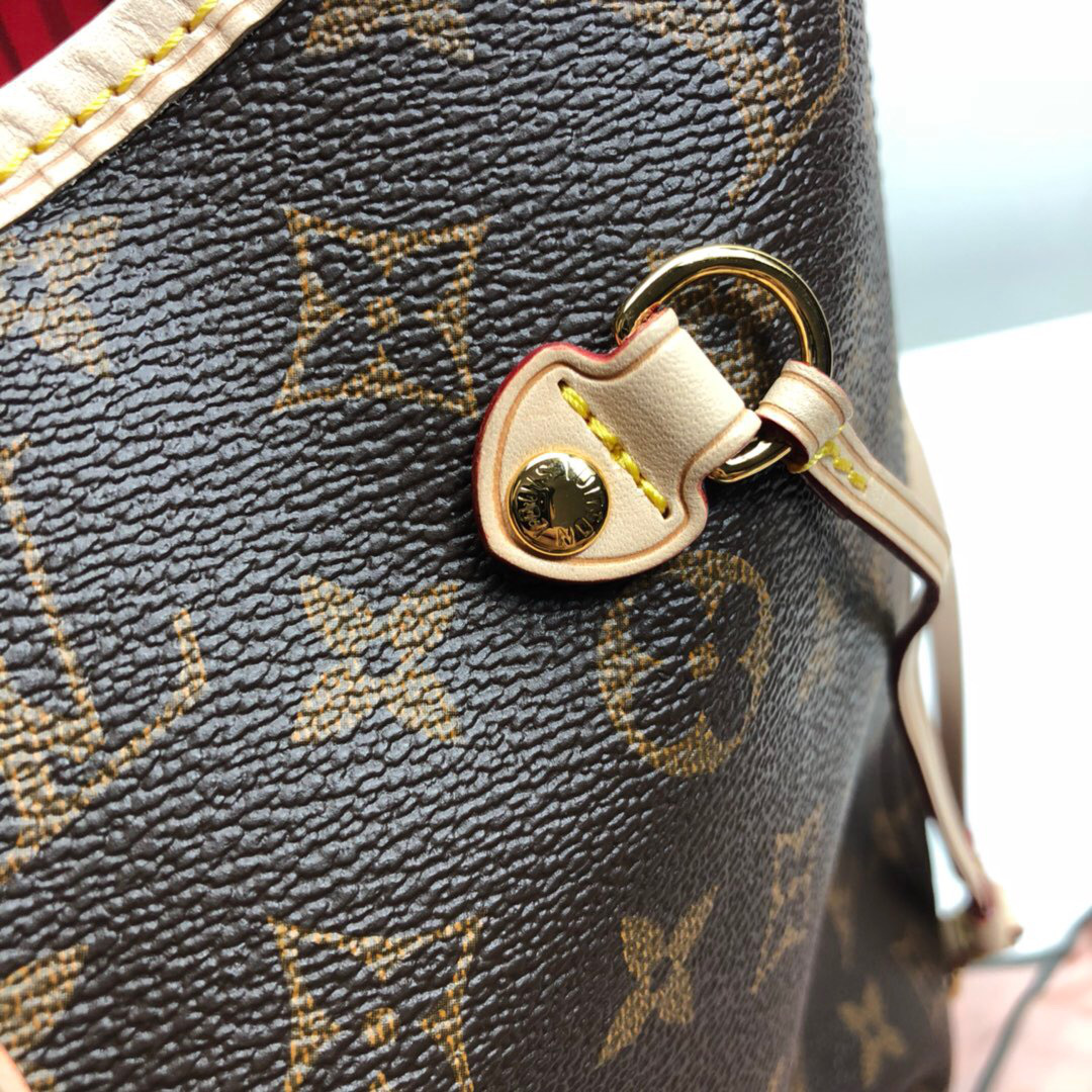 LV Neverfull MM Monogram with red M41177