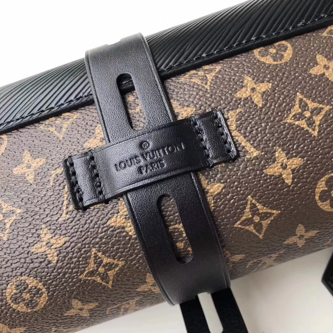 L0vis Vvtt0n fashion Chain bag M44158 black