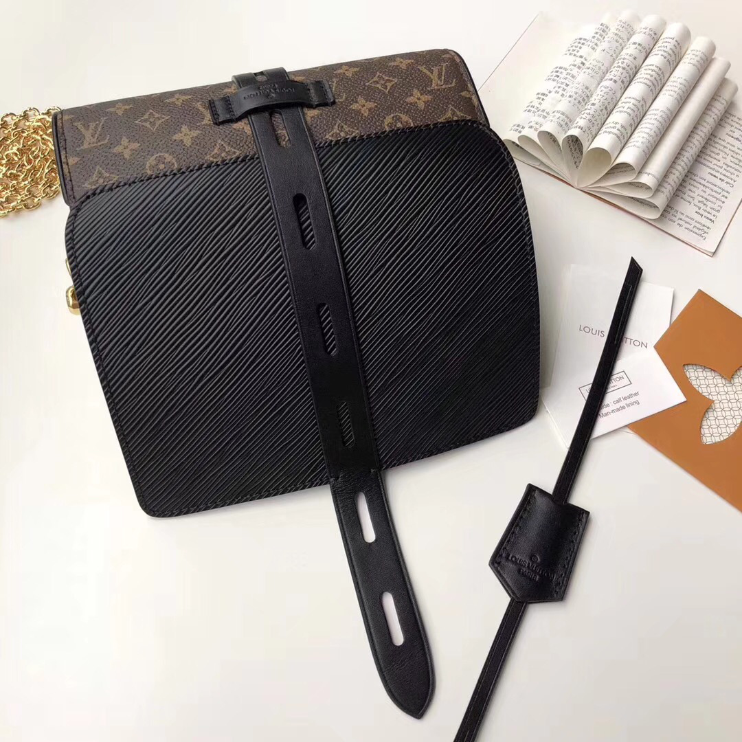 L0vis Vvtt0n fashion Chain bag M44158 black