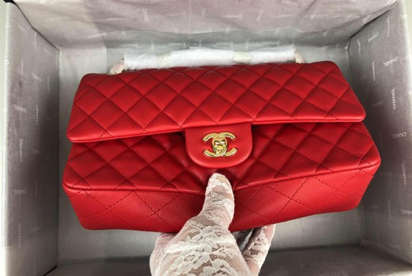 Ch**el Flap Bag Lambskin Red With Gold Hardware