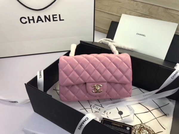 Ch**el Flap Bag Lambskin Pink with Gold Hardware 20CM
