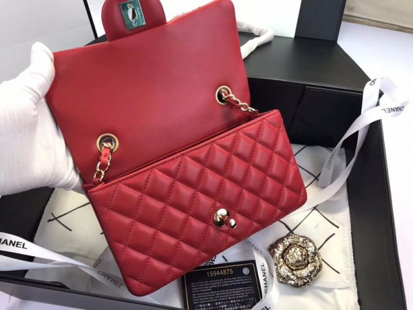Ch**el Flap Bag Lambskin Red with Gold Hardware 20CM