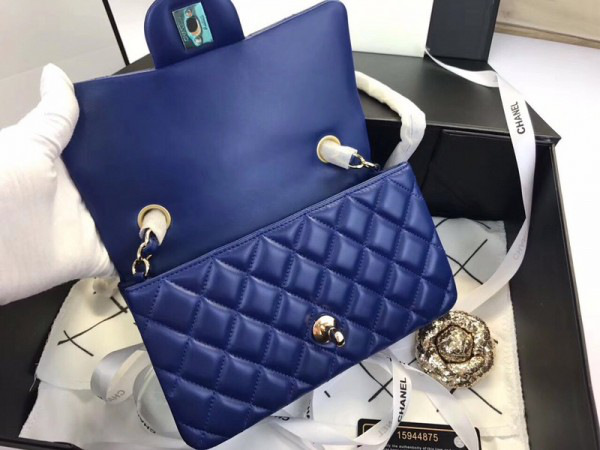 Ch**el Flap Bag Lambskin Blue with Gold Hardware 20CM
