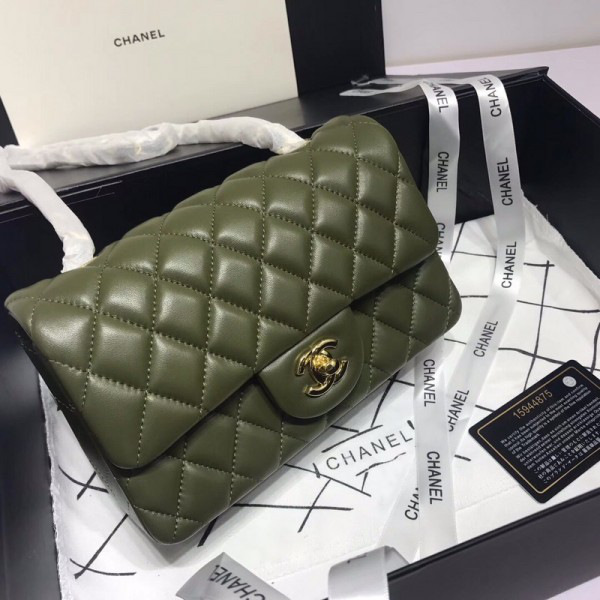 Ch**el Flap Bag Lambskin Dark Green with Gold Hardware 20CM