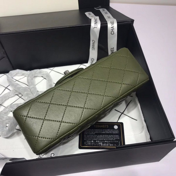 Ch**el Flap Bag Lambskin Dark Green with Silver Hardware 20CM