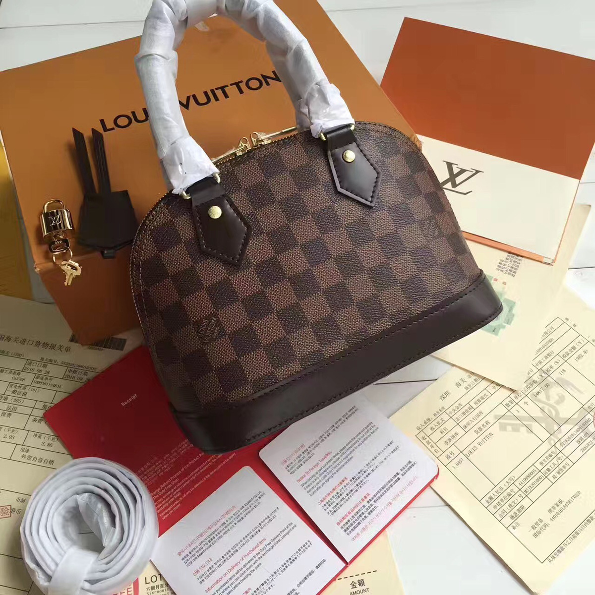 L0vis Vvtt0n Small Shell Bag Monogram M59152