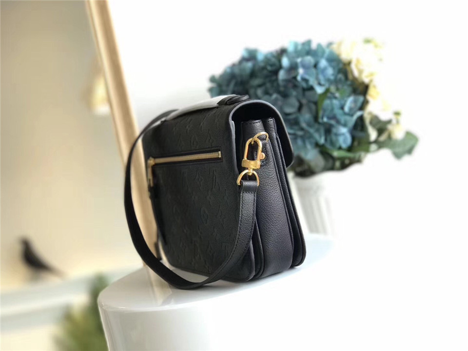 L0vis Vvtt0n Cowskin Pochette Metis Bag with Black monogram empreinte M41487 - 25 x 19 x 7cm