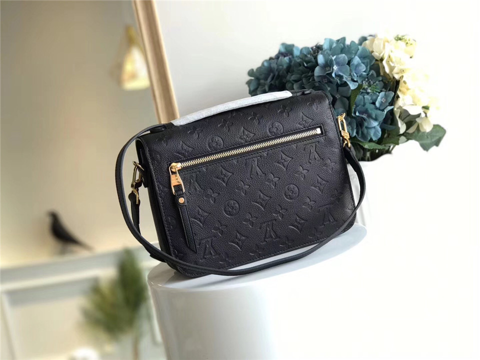 L0vis Vvtt0n Cowskin Pochette Metis Bag with Black monogram empreinte M41487 - 25 x 19 x 7cm