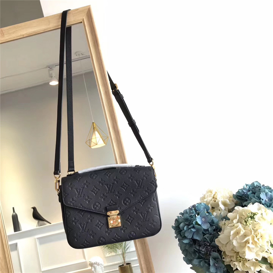 L0vis Vvtt0n Cowskin Pochette Metis Bag with Black monogram empreinte M41487 - 25 x 19 x 7cm