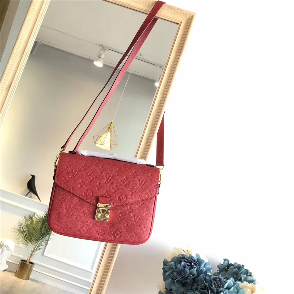 L0vis Vvtt0n Cowskin Pochette Metis Bag with Red M41485 monogram empreinte
