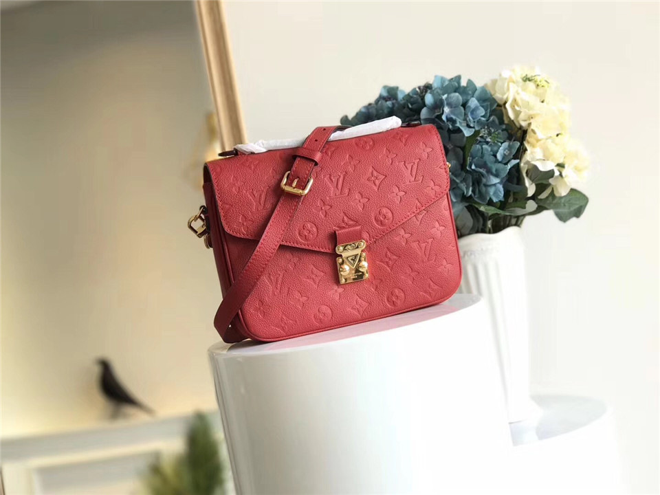 L0vis Vvtt0n Cowskin Pochette Metis Bag with Red M41485 monogram empreinte