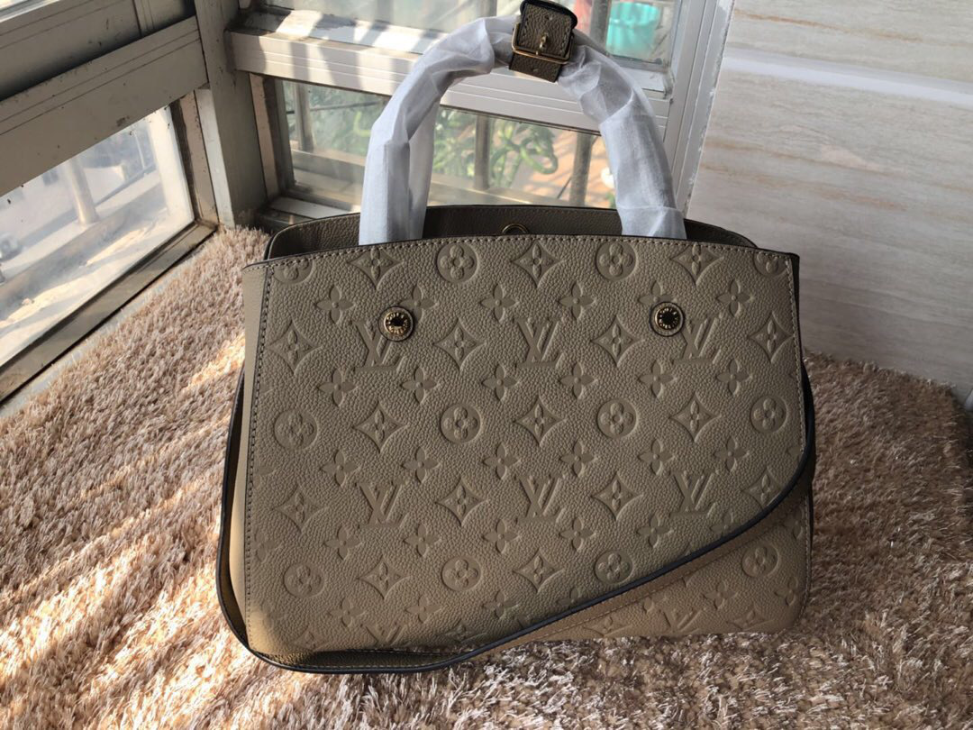 L0vis Vvtt0n Montaigne Medium Bag with Off White M41046