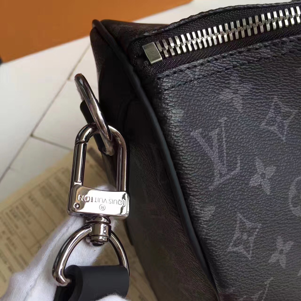L0vis Vvtt0n Original Keepall Monogram M40569
