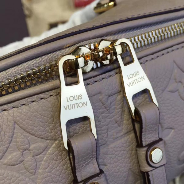 L0vis Vvtt0n SPEEDY Bag with white 30cm