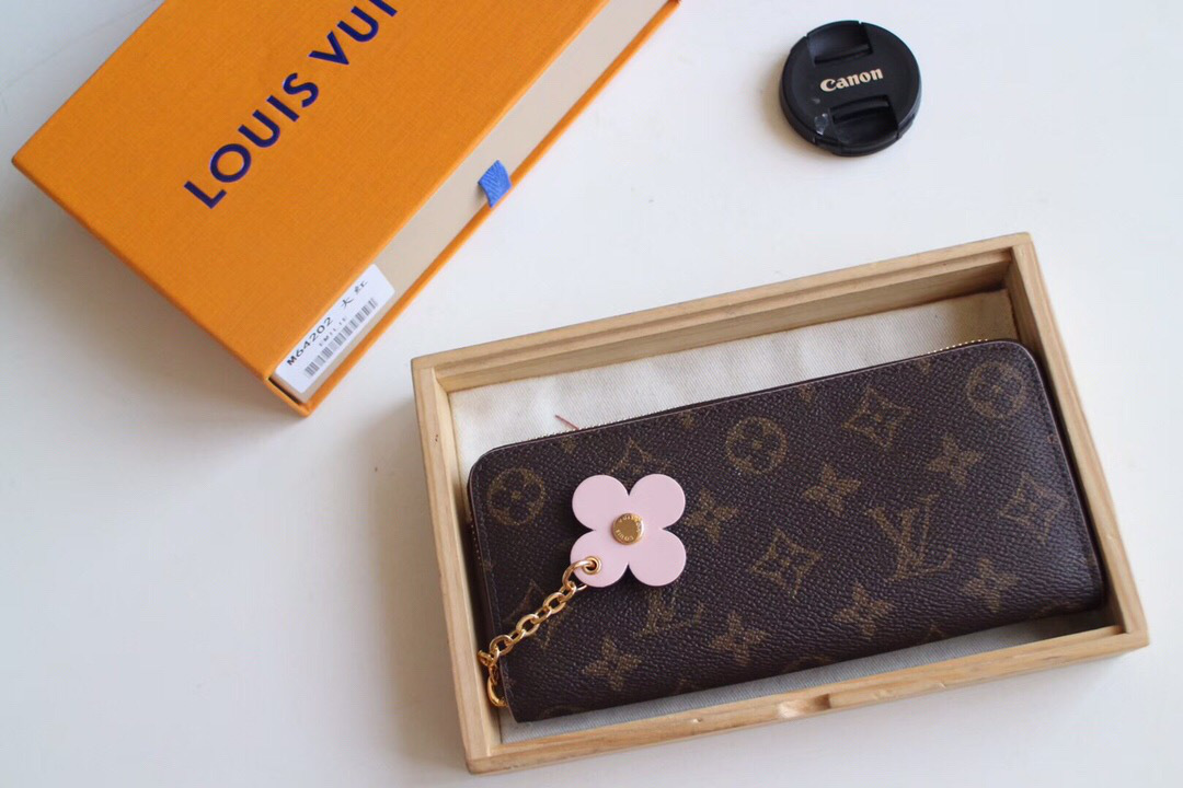 L0vis Vvtt0n Emilie Pink Wallet M64201