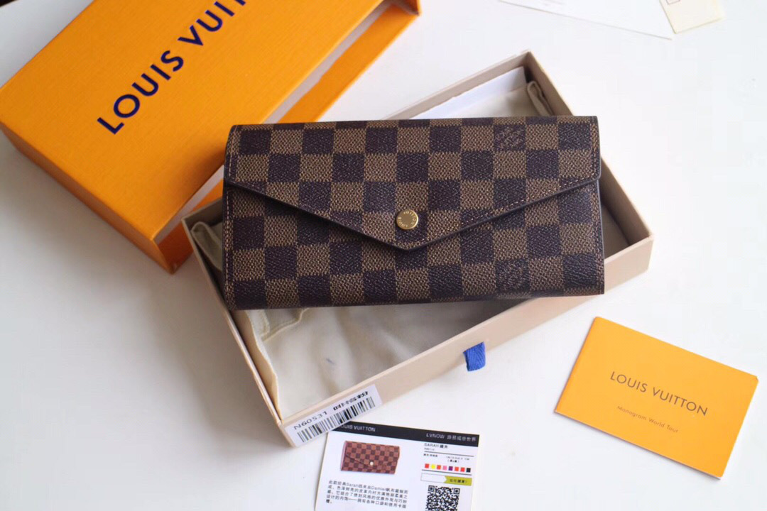 L0vis Vvtt0n Original Envelope Pink Wallet M62235