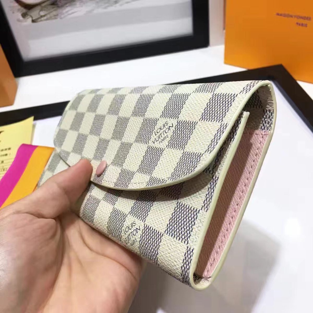 L0vis Vvtt0n Designer Women