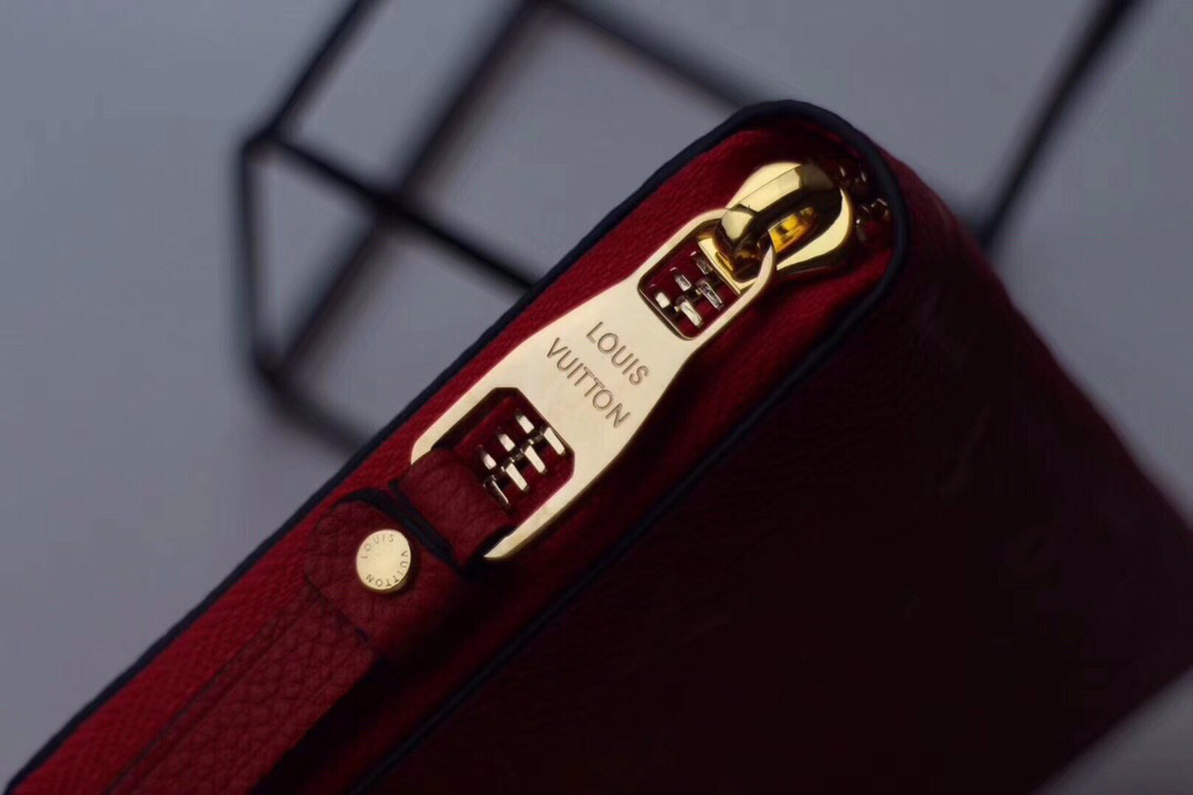 L0vis Vvtt0n ZIPPY Red WALLET Monogram Empreinte Leather