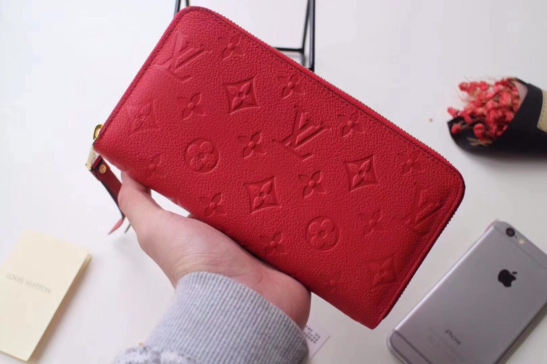 L0vis Vvtt0n ZIPPY Red WALLET Monogram Empreinte Leather