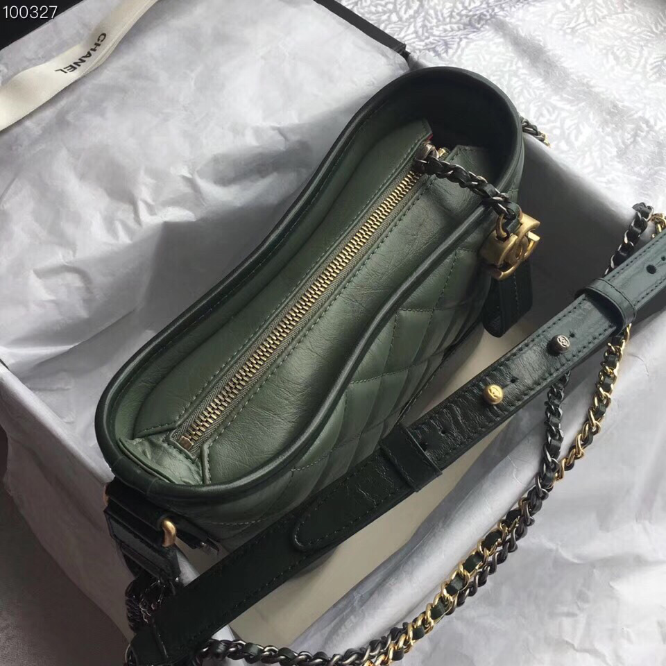 Ch**el Gabrielle small hobo bag Green 20cm