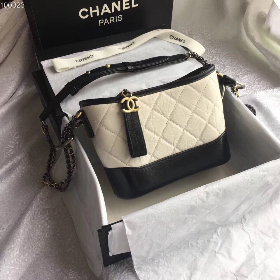 Ch**el Gabrielle small hobo bag Black and White 20cm