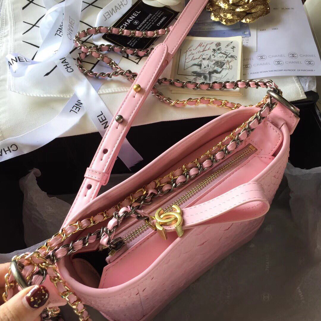Ch**el Gabrielle Snakeskin small hobo bag Pink 20cm