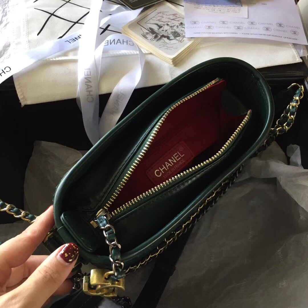 Ch**el Gabrielle Snakeskin small hobo bag Green 20cm