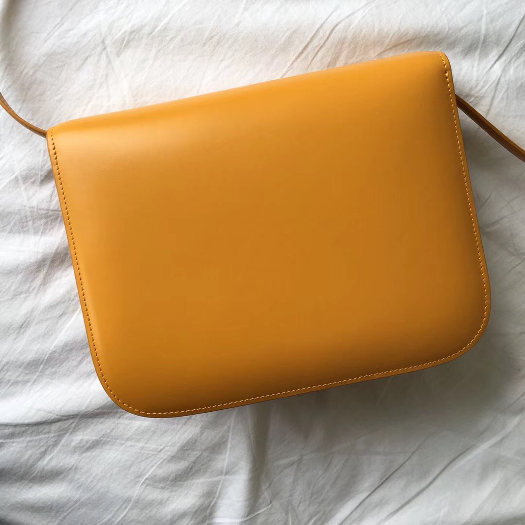 Ce1i*e Classic Yellow Bag in Box Calfskin Smooth Leather
