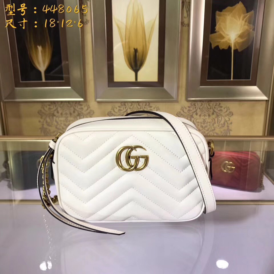 Gvc*1 Marmont matelassé mini bag in White 448065