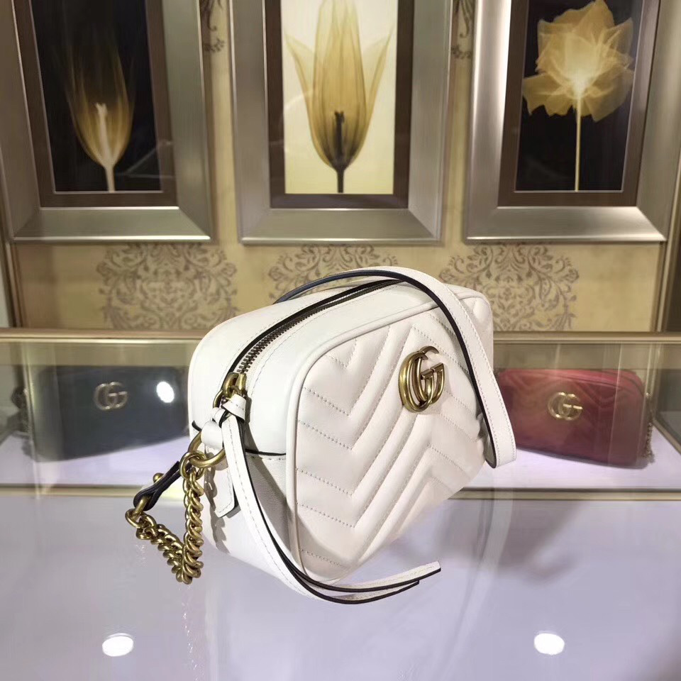 Gvc*1 Marmont matelassé mini bag in White 448065