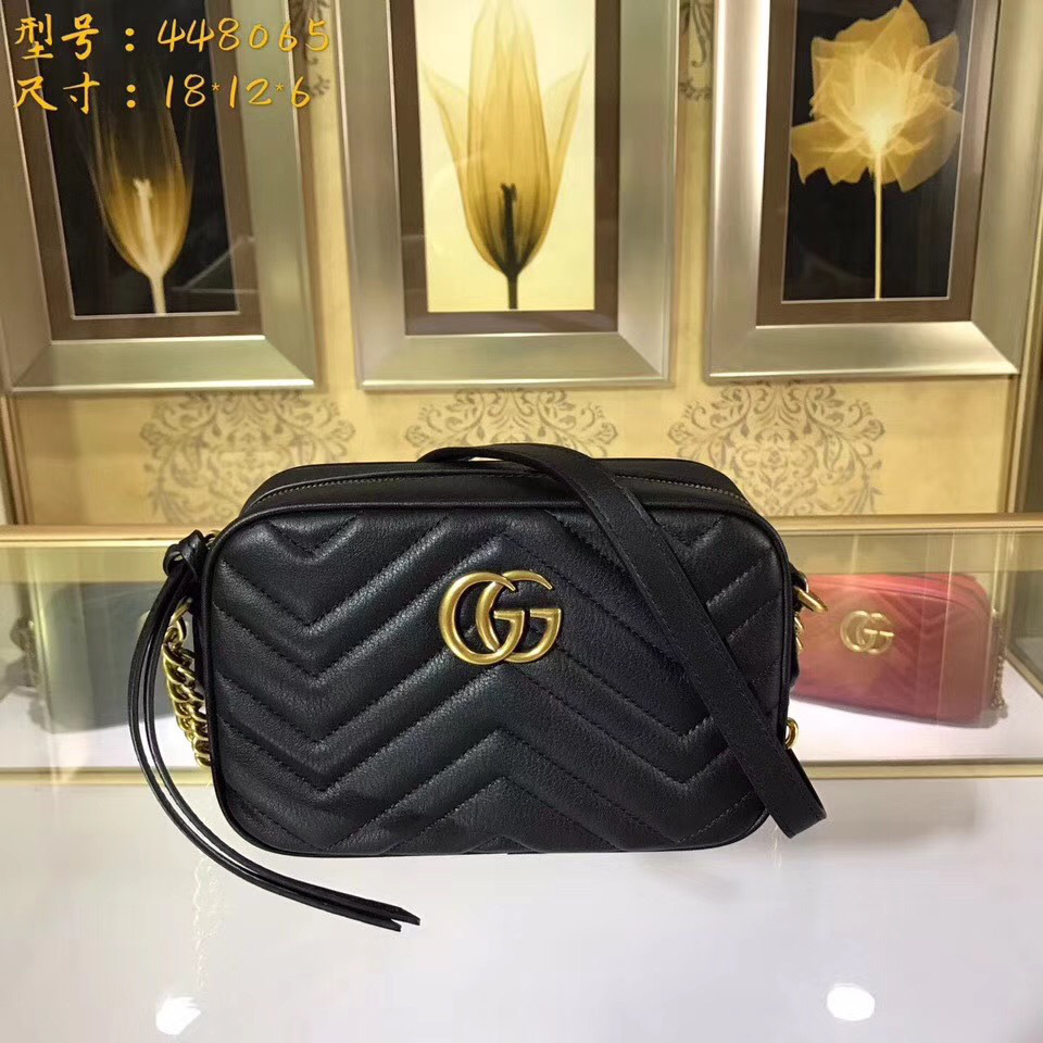Gvc*1 Marmont matelassé mini bag in Black