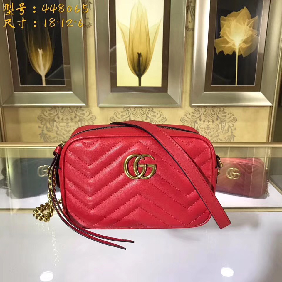 Gvc*1 Marmont matelassé mini bag in Red
