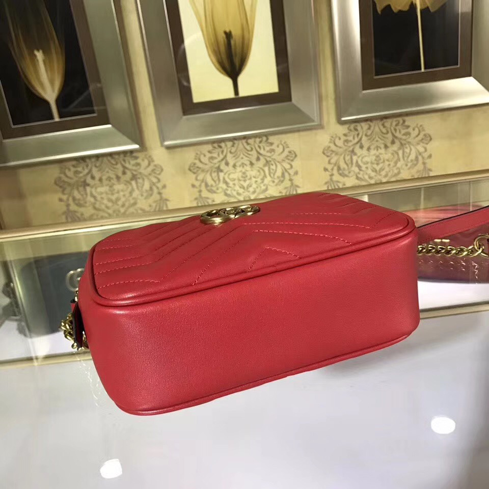 Gvc*1 Marmont matelassé mini bag in Red