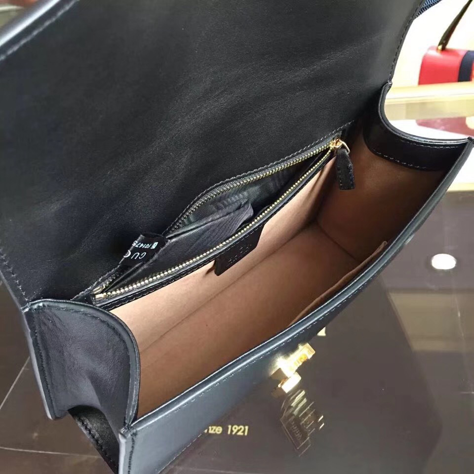 Gvc*1 Sylvie shoulder bag in Black leather 421882