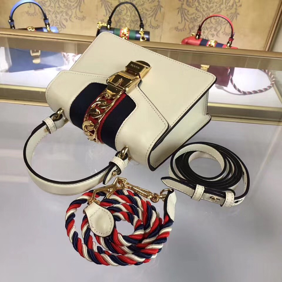 Gvc*1 Sylvie leather mini bag in White 470270