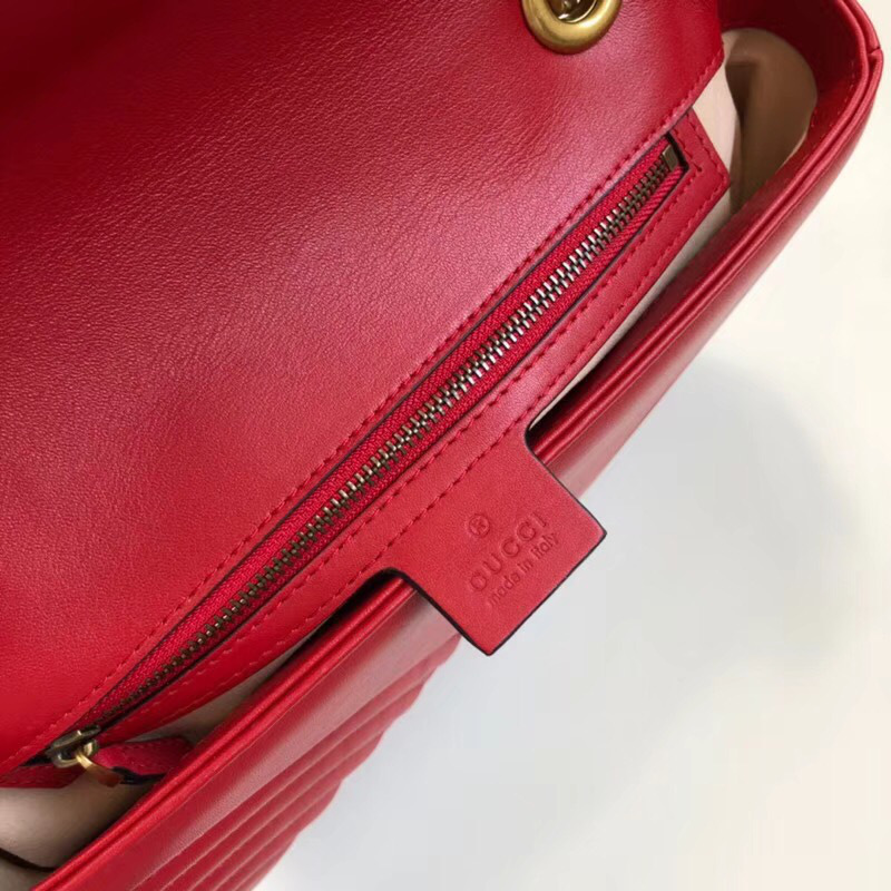 Gvc*1 Marmont matelassé shoulder bag in Red 443497