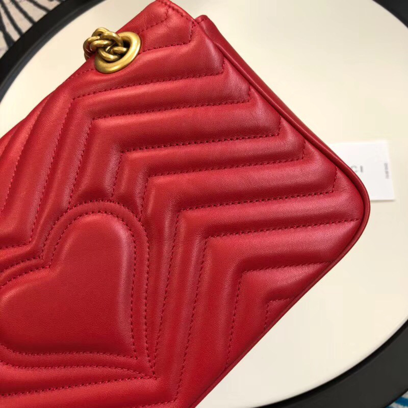 Gvc*1 Marmont matelassé shoulder bag in Red 443497