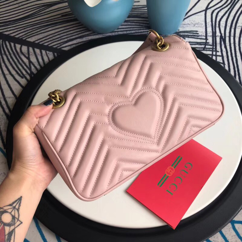 Gvc*1 Marmont matelassé shoulder bag in Pink 443497