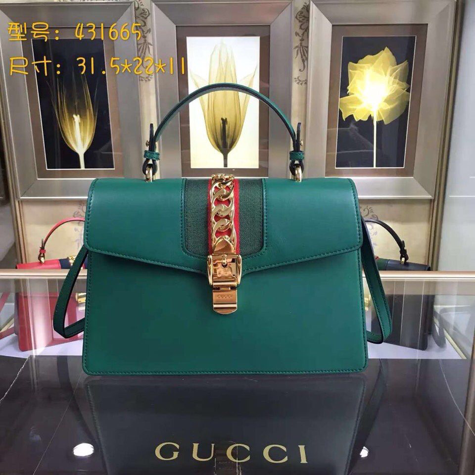 Gvc*1 Sylvie medium top handle bag in Green leather 431665