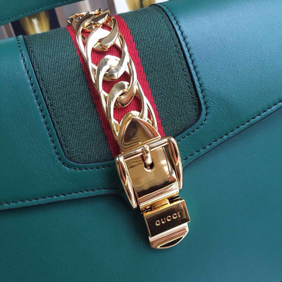 Gvc*1 Sylvie medium top handle bag in Green leather 431665