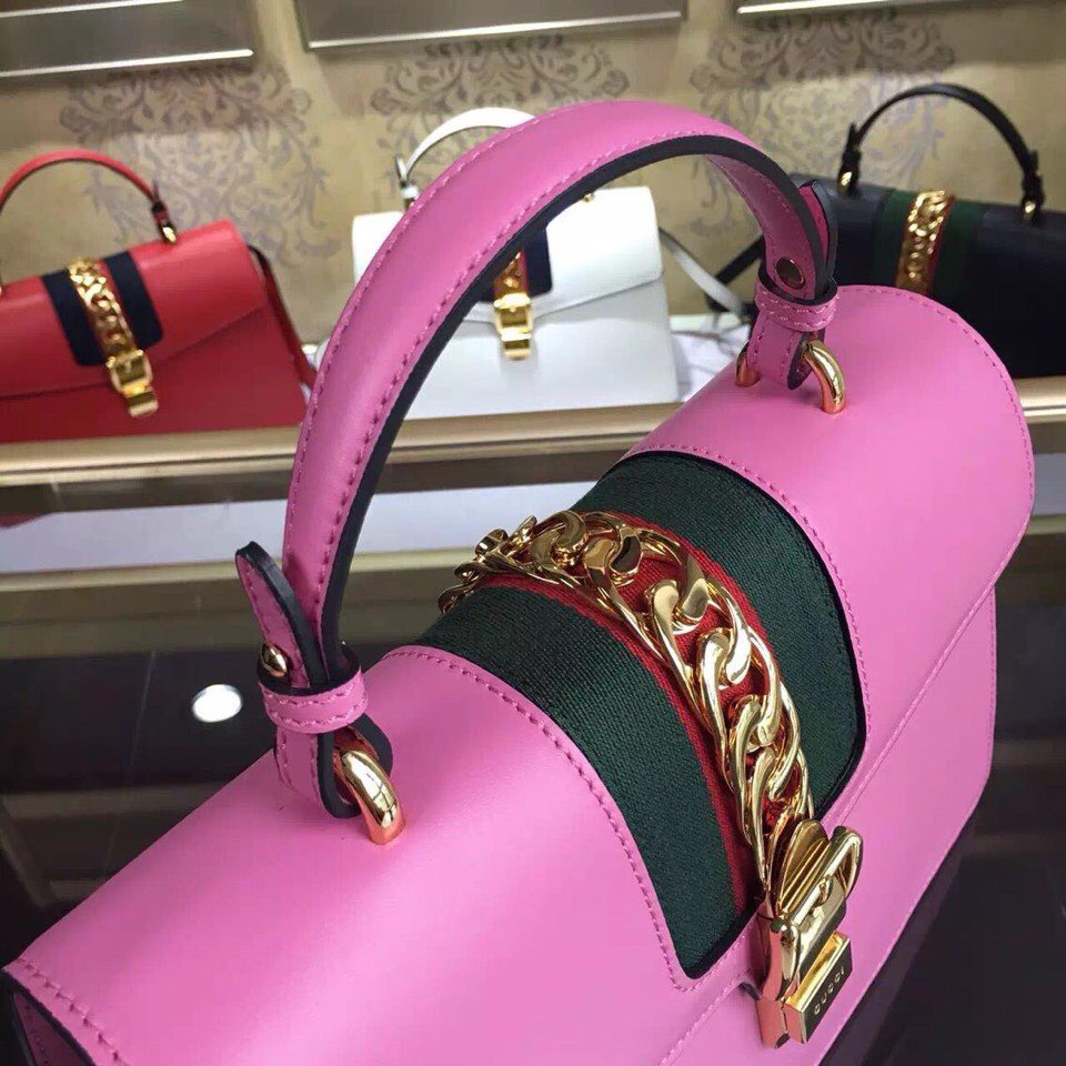 Gvc*1 Sylvie medium top handle bag in Rose Red leather 431665