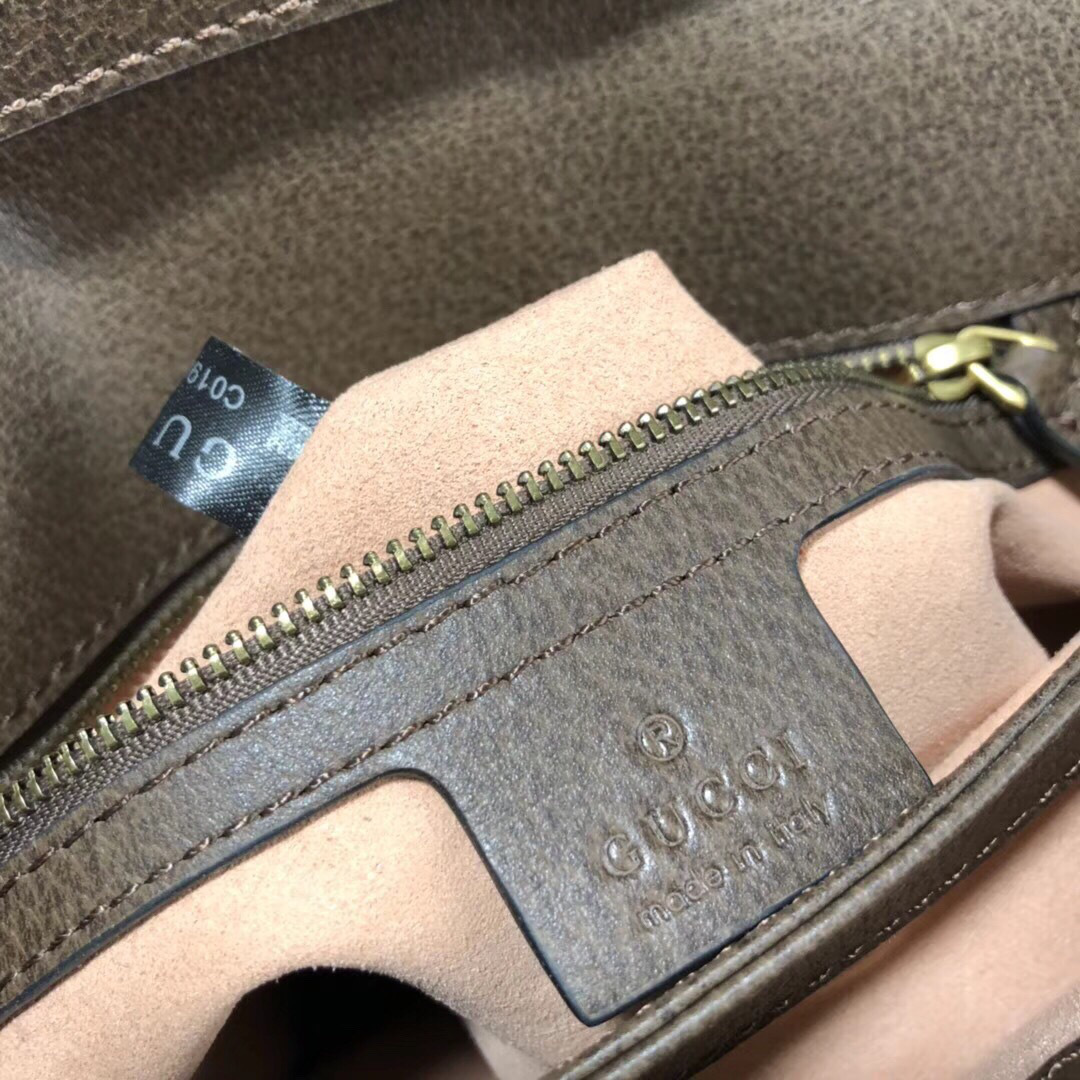 Gvc*1 Queen Margaret Svp*me medium shoulder bag in Brown 524356