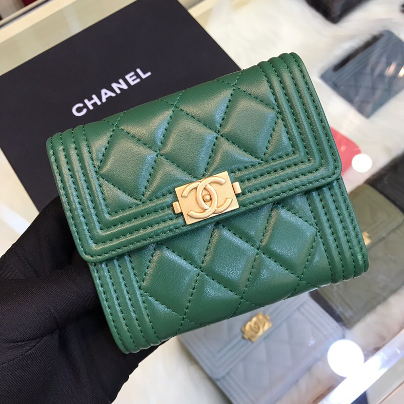 Ch**el Lebay Calfskin Leather Plain Folding Green Wallets