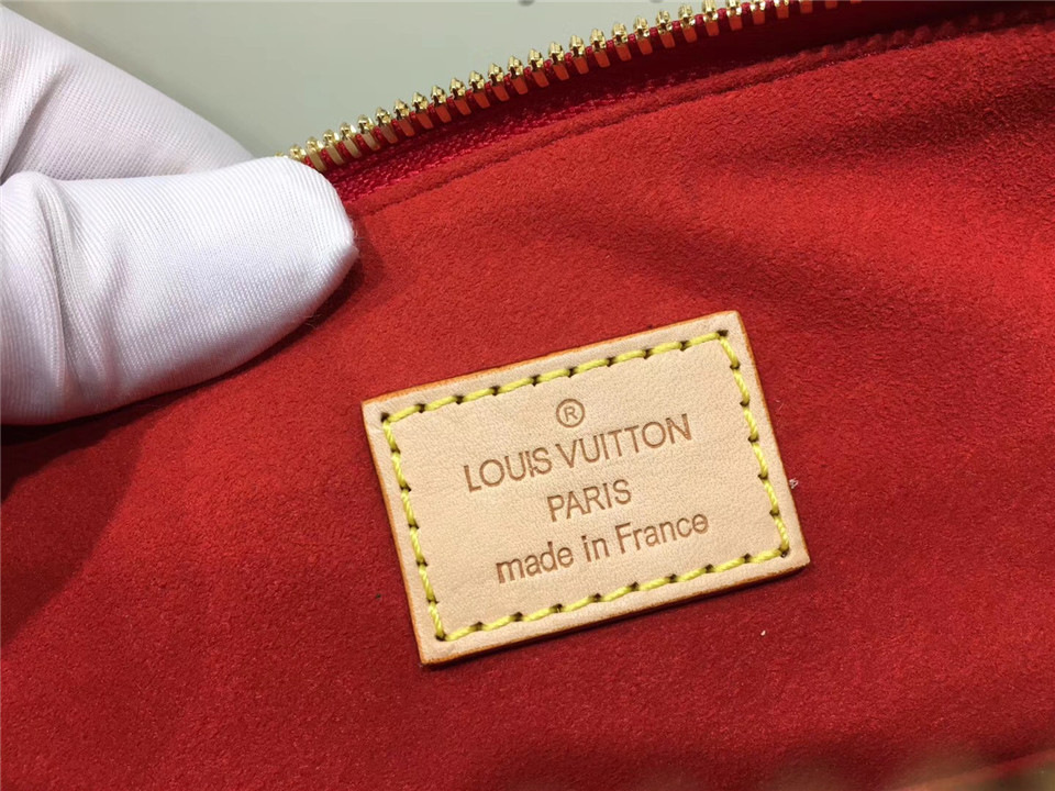 L0vis Vvtt0n Monogram Pallas in Red M40906