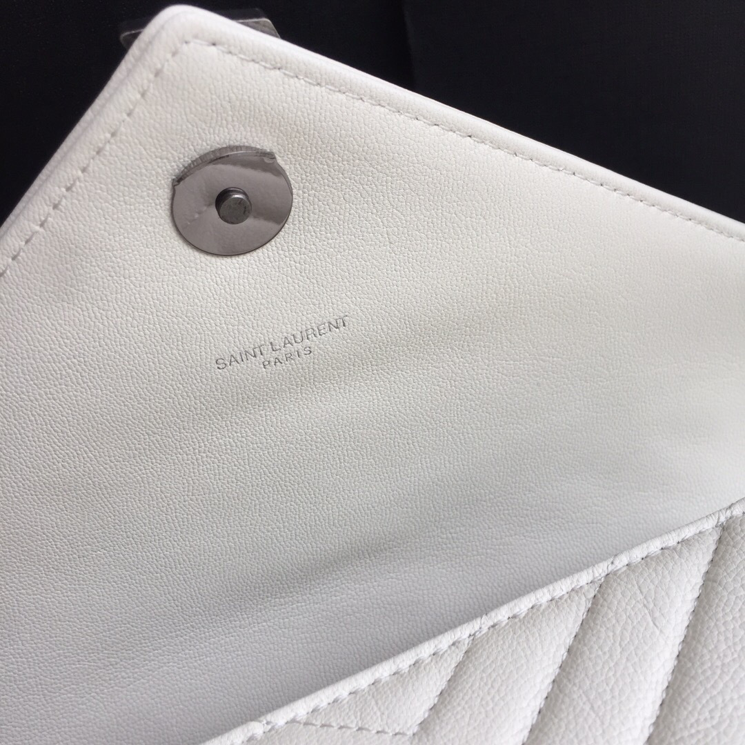 Y51 Monogram College White Medium Bag with Silver Hardware 24cm