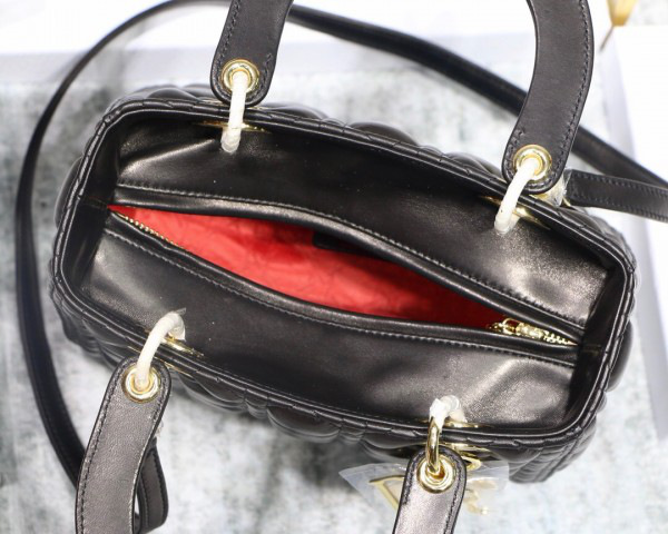 D10r Lady Black Handbag With Gold Hardware 24CM