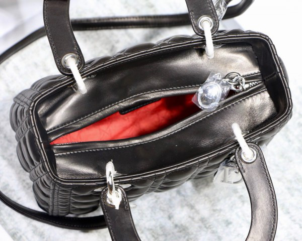 D10r Lady Black Handbag With Silver Hardware 24CM