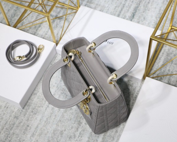 D10r Lady Gray Handbag With Gold Hardware 24CM