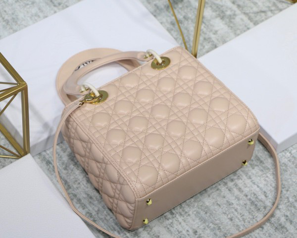 D10r Lady Light Pink Handbag With Gold Hardware 24CM
