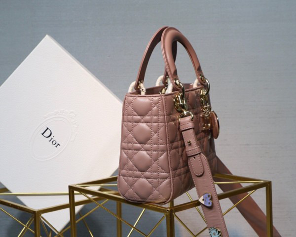 D10r Lady Lambskin Pink Handbag 20CM